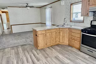 2705 St Vincents Ave, Lasalle, IL 61301 - Photo 4