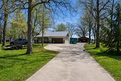 10690 E 1700 North Road, Pontiac, IL 61764 - Photo 8
