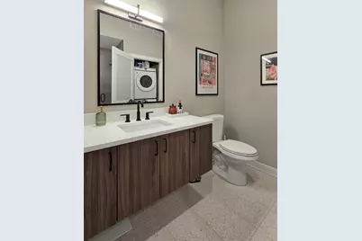 3217 N Clark Street #502, Chicago, IL 60657 - Photo 8