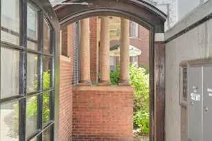 5335 S Harper Ave, Chicago, IL 60615 - Photo 6