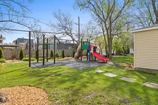 622 N Ridgeland Ave, Oak Park, IL 60302 - Photo 40