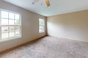 406 Alyssa St, Plano, IL 60545 - Photo 8