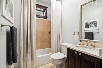 3106 W Lyndale Street #3B, Chicago, IL 60647 - Photo 10