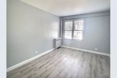 2610 W Balmoral Avenue #105, Chicago, IL 60625 - Photo 12