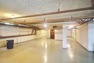 2610 W Balmoral Ave, Chicago, IL 60625 - Photo 16