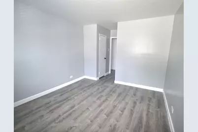 2610 W Balmoral Avenue #105, Chicago, IL 60625 - Photo 14