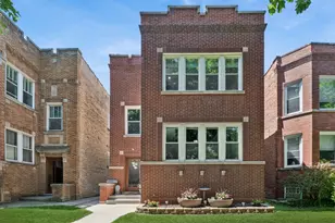5010 N Major Ave, Chicago, IL 60630 - Photo 2