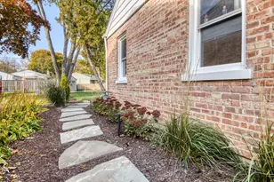 948 N Salem Ave, Arlington Heights, IL 60004 - Photo 38