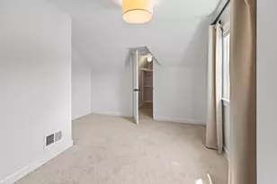 948 N Salem Ave, Arlington Heights, IL 60004 - Photo 20