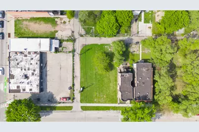 738 W 54th Place, Chicago, IL 60609 - Photo 1