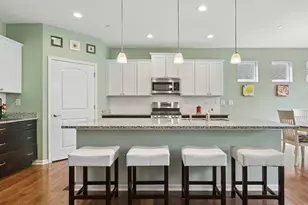 6275 Doral Dr, Gurnee, IL 60031 - Photo 6