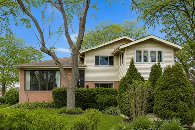 2506 Allison Court, Glenview, IL 60025 - Photo 2