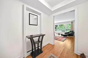 2545 W Lunt Ave, Chicago, IL 60645 - Photo 20