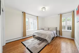 2545 W Lunt Ave, Chicago, IL 60645 - Photo 12