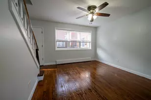 6911 N Ridge Blvd, Chicago, IL 60645 - Photo 8