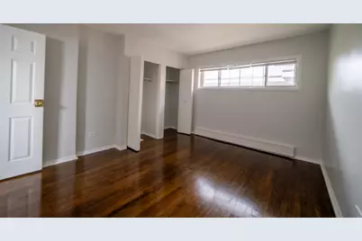 6911 N Ridge Boulevard, Chicago, IL 60645 - Photo 14