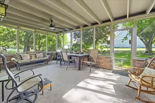 1628 Country Squire Dr, Geneva, IL 60134 - Photo 18