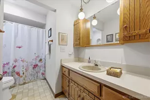 1628 Country Squire Dr, Geneva, IL 60134 - Photo 20