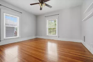 517 Vale St, Bloomington, IL 61701 - Photo 20