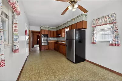 199 E Wilson Avenue, Machesney Park, IL 61115 - Photo 10