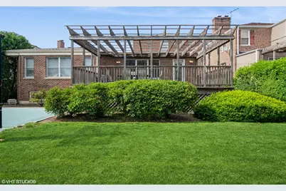 2709 W Sherwin Avenue, Chicago, IL 60645 - Photo 22