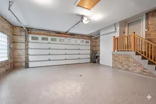 2709 W Sherwin Ave, Chicago, IL 60645 - Photo 20