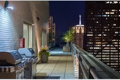 777 N Michigan Avenue #3502, Chicago, IL 60611 - Photo 26