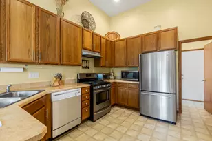 9231 Durham Dr, Huntley, IL 60142 - Photo 10