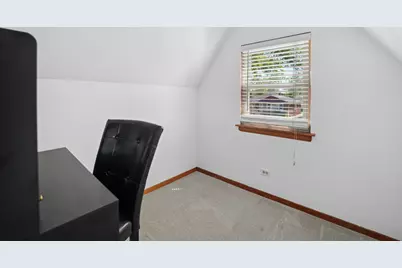 1800 Buckingham Avenue, Westchester, IL 60154 - Photo 10