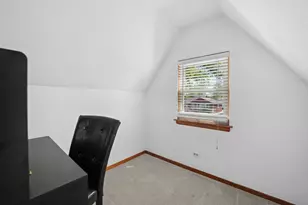 1800 Buckingham Ave, Westchester, IL 60154 - Photo 10