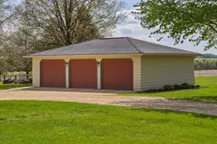 10538 N Pecatonica Rd, Leaf River, IL 61047 - Photo 48