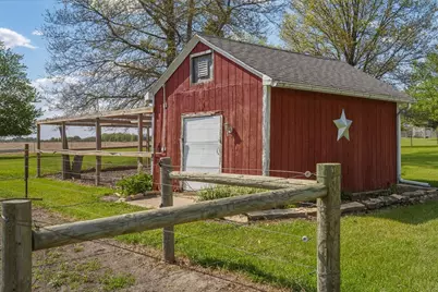 10538 N Pecatonica Road, Leaf River, IL 61047 - Photo 50