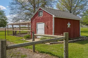 10538 N Pecatonica Rd, Leaf River, IL 61047 - Photo 50