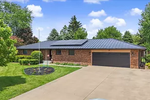 518 E South Ct St, Chatsworth, IL 60921 - Photo 2