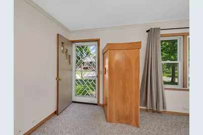 627 E Main Street, Morris, IL 60450 - Photo 4