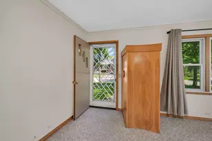 627 E Main St, Morris, IL 60450 - Photo 4
