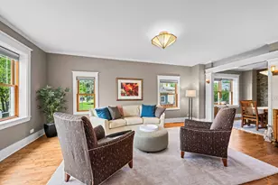 304 S Mitchell Ave, Arlington Heights, IL 60005 - Photo 4