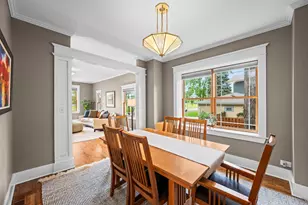 304 S Mitchell Ave, Arlington Heights, IL 60005 - Photo 8