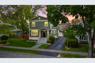 304 S Mitchell Avenue, Arlington Heights, IL 60005 - Photo 2