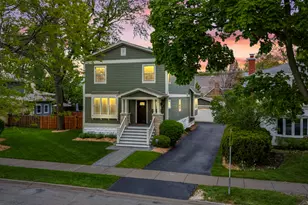 304 S Mitchell Ave, Arlington Heights, IL 60005 - Photo 2