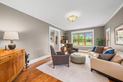 304 S Mitchell Avenue, Arlington Heights, IL 60005 - Photo 6