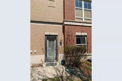 1138 W Washburne Avenue #1138, Chicago, IL 60608 - Photo 1