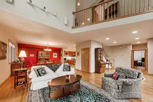 1784 Chestnut Ave, Glenview, IL 60025 - Photo 4