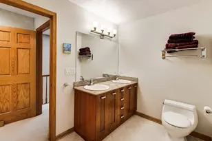 1784 Chestnut Ave, Glenview, IL 60025 - Photo 12
