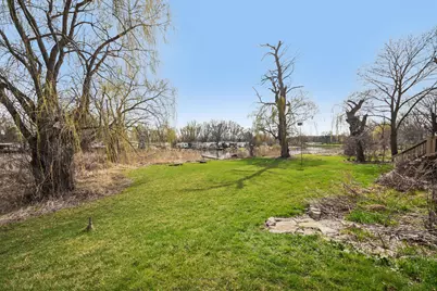 27884 W Riverside Drive, Antioch, IL 60002 - Photo 32