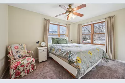 27884 W Riverside Drive, Antioch, IL 60002 - Photo 20