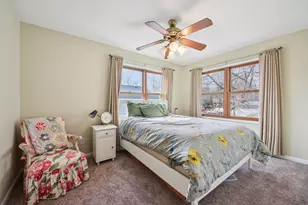 27884 W Riverside Dr, Antioch, IL 60002 - Photo 20