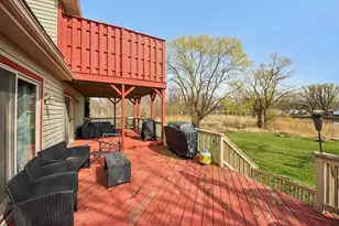 27884 W Riverside Dr, Antioch, IL 60002 - Photo 28