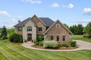 22322 N Pr Ct, Kildeer, IL 60047 - Photo 1