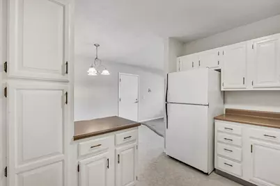 1249 48th Avenue #16, East Moline, IL 61244 - Photo 20